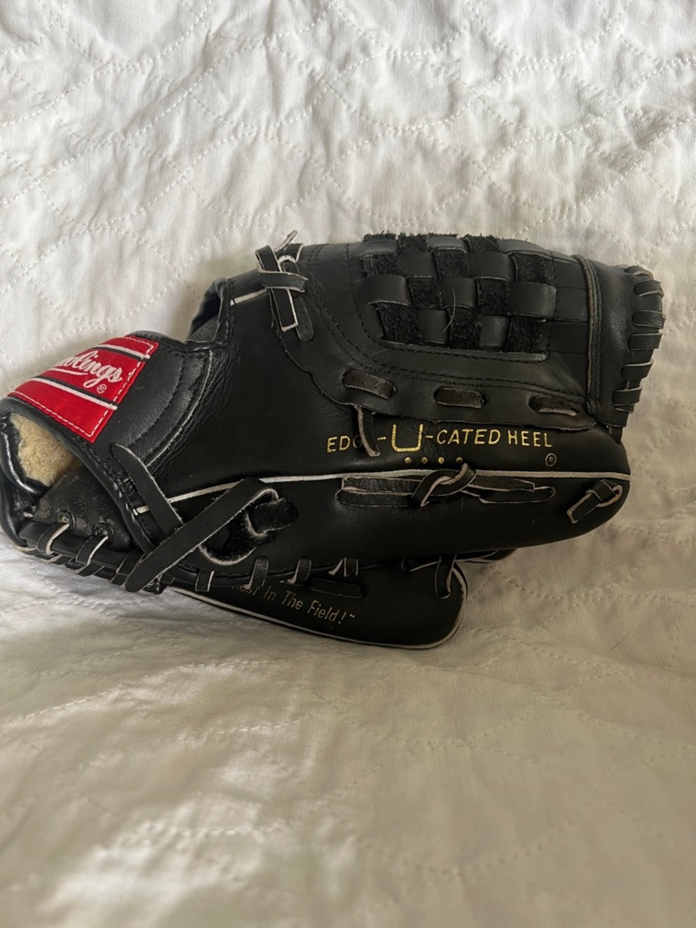 Rawlings Black Leather Baseball Glove with Red Logo Patch Youth left hand catch